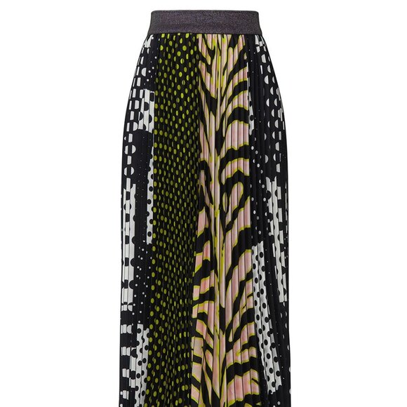 Patchwork Pleated Skirt - Picture 2 of 5